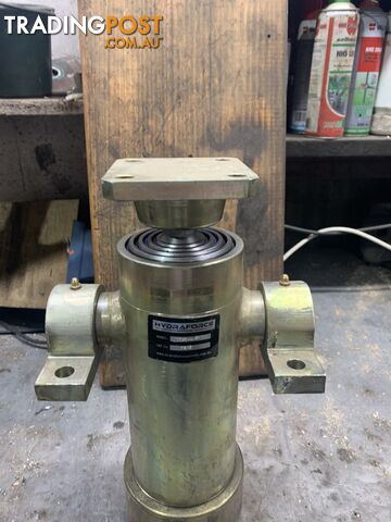 Hydraulic Cylinder