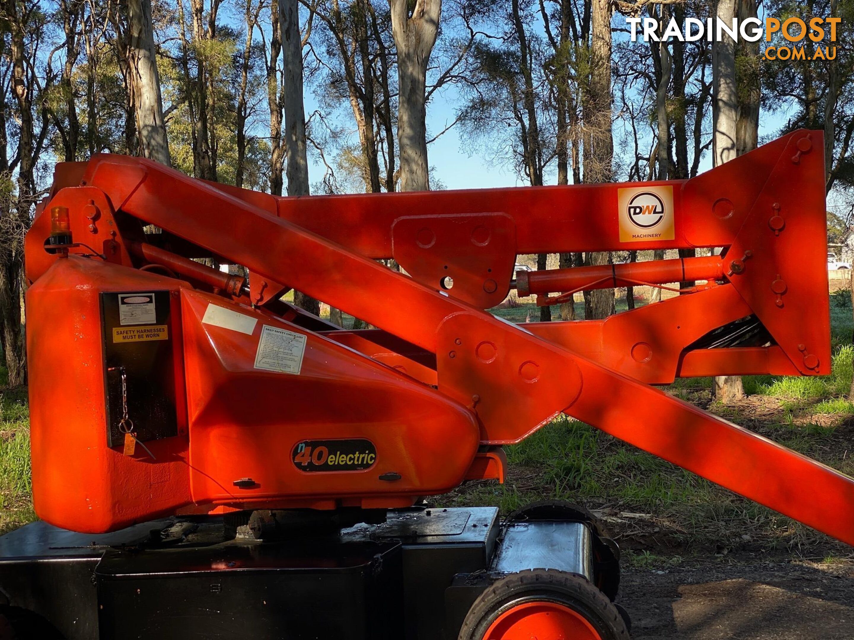 JLG N40E Boom Lift Access &amp; Height Safety