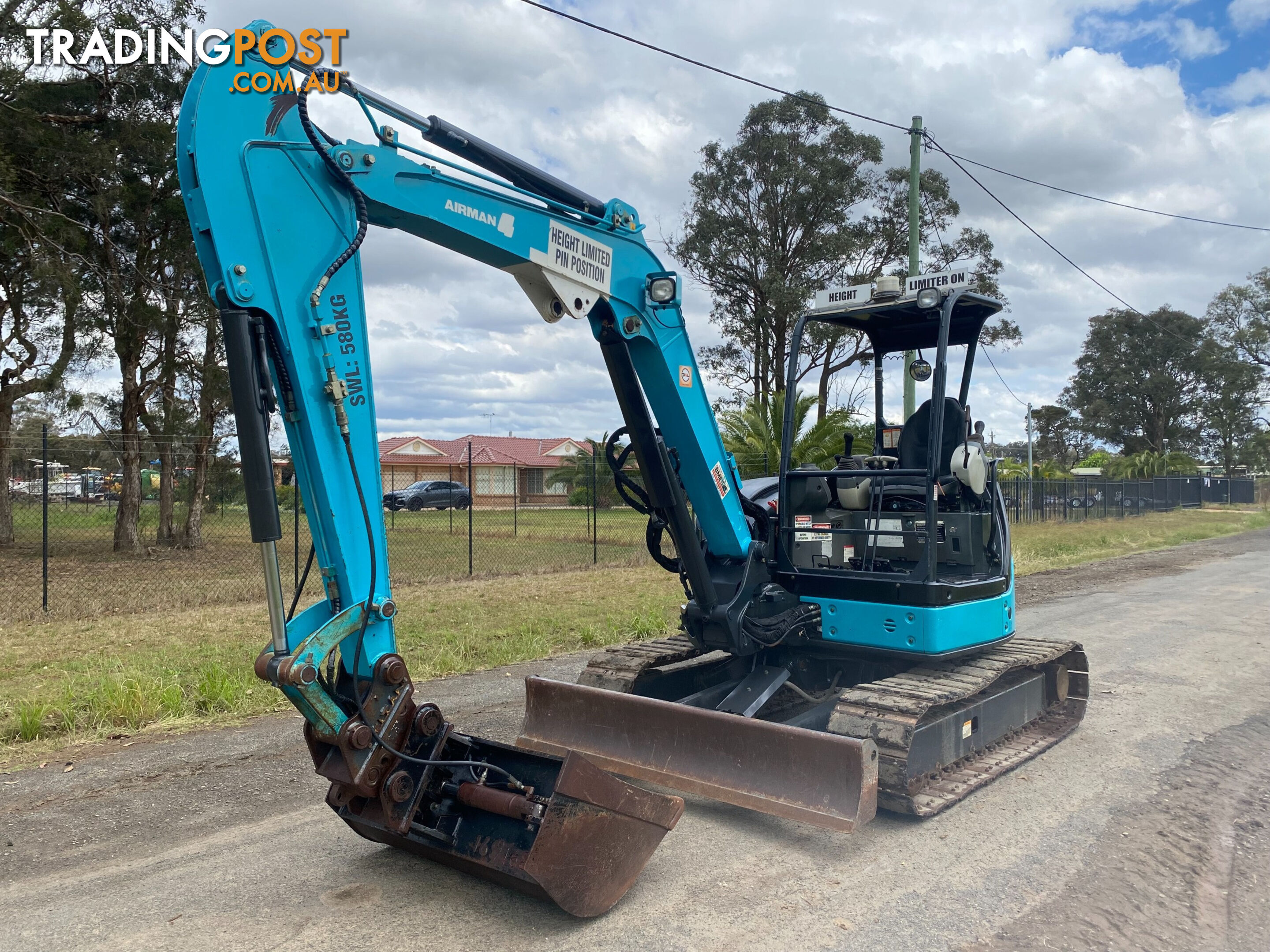 Hitachi Zaxis 50u Tracked-Excav Excavator