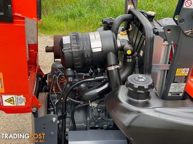 Kubota ZD326 Zero Turn Lawn Equipment