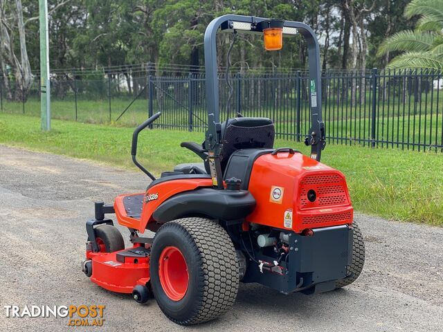 Kubota ZD326 Zero Turn Lawn Equipment