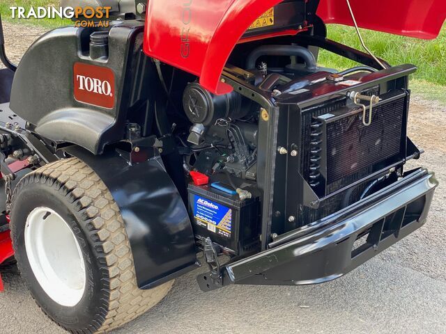 Toro Groundsmaster 7210 Zero Turn Lawn Equipment