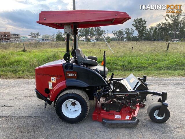 Toro Groundsmaster 7210 Zero Turn Lawn Equipment