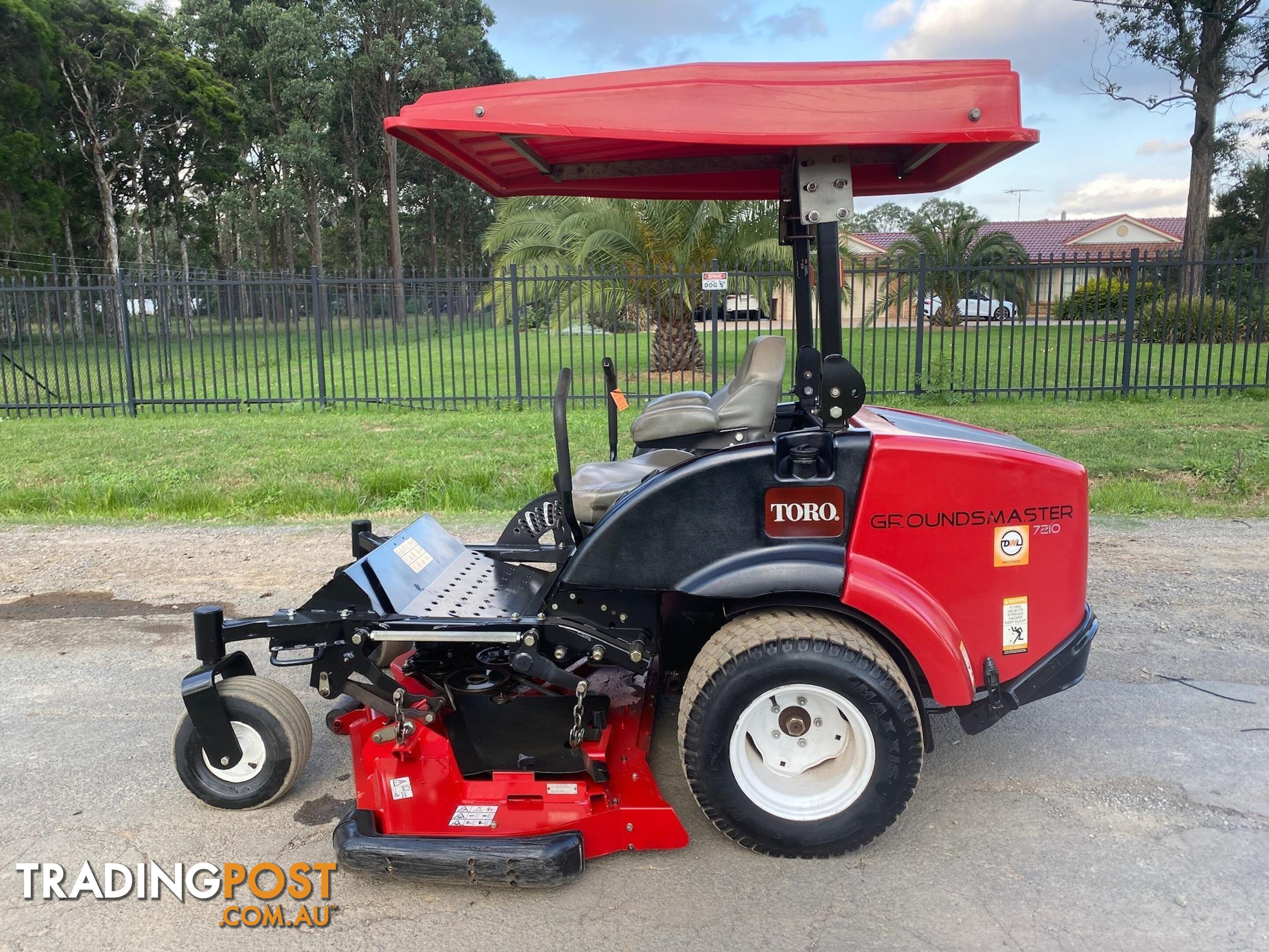 Toro Groundsmaster 7210 Zero Turn Lawn Equipment