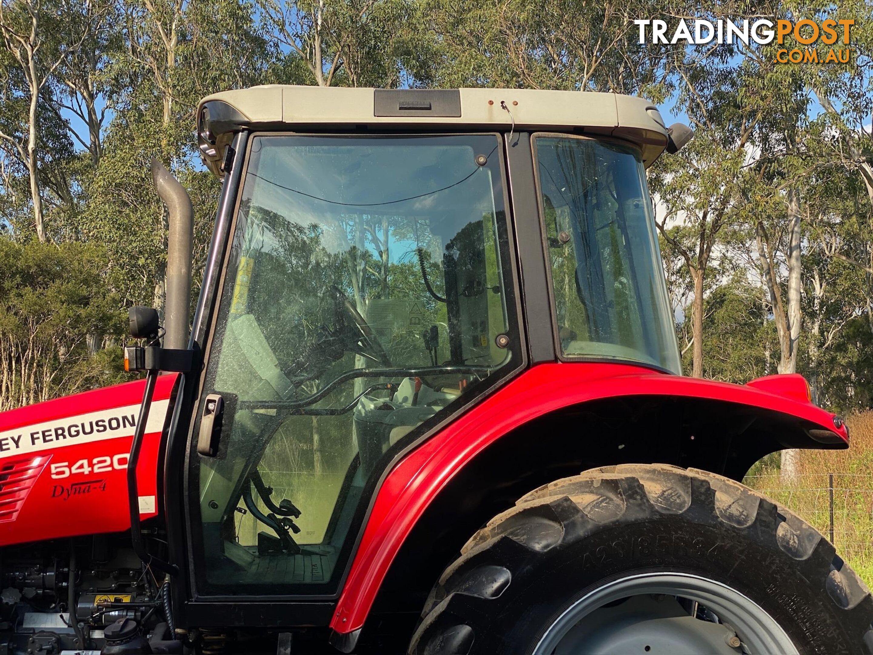 Massey Ferguson 5420 FWA/4WD Tractor