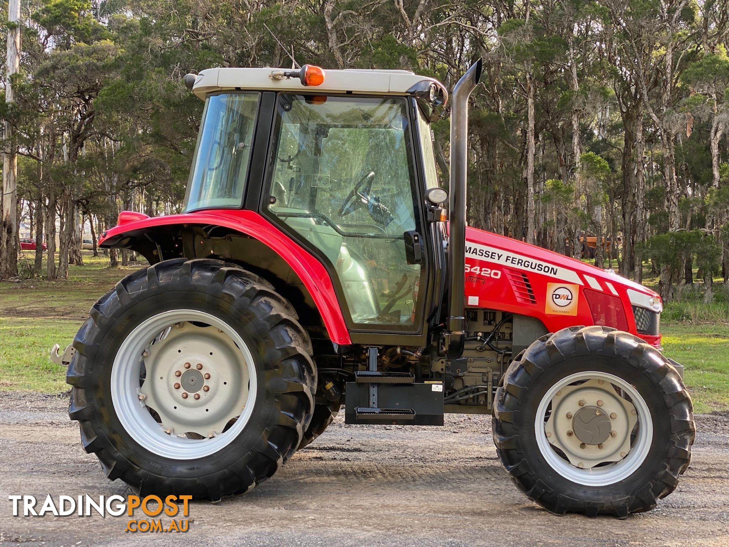 Massey Ferguson 5420 FWA/4WD Tractor