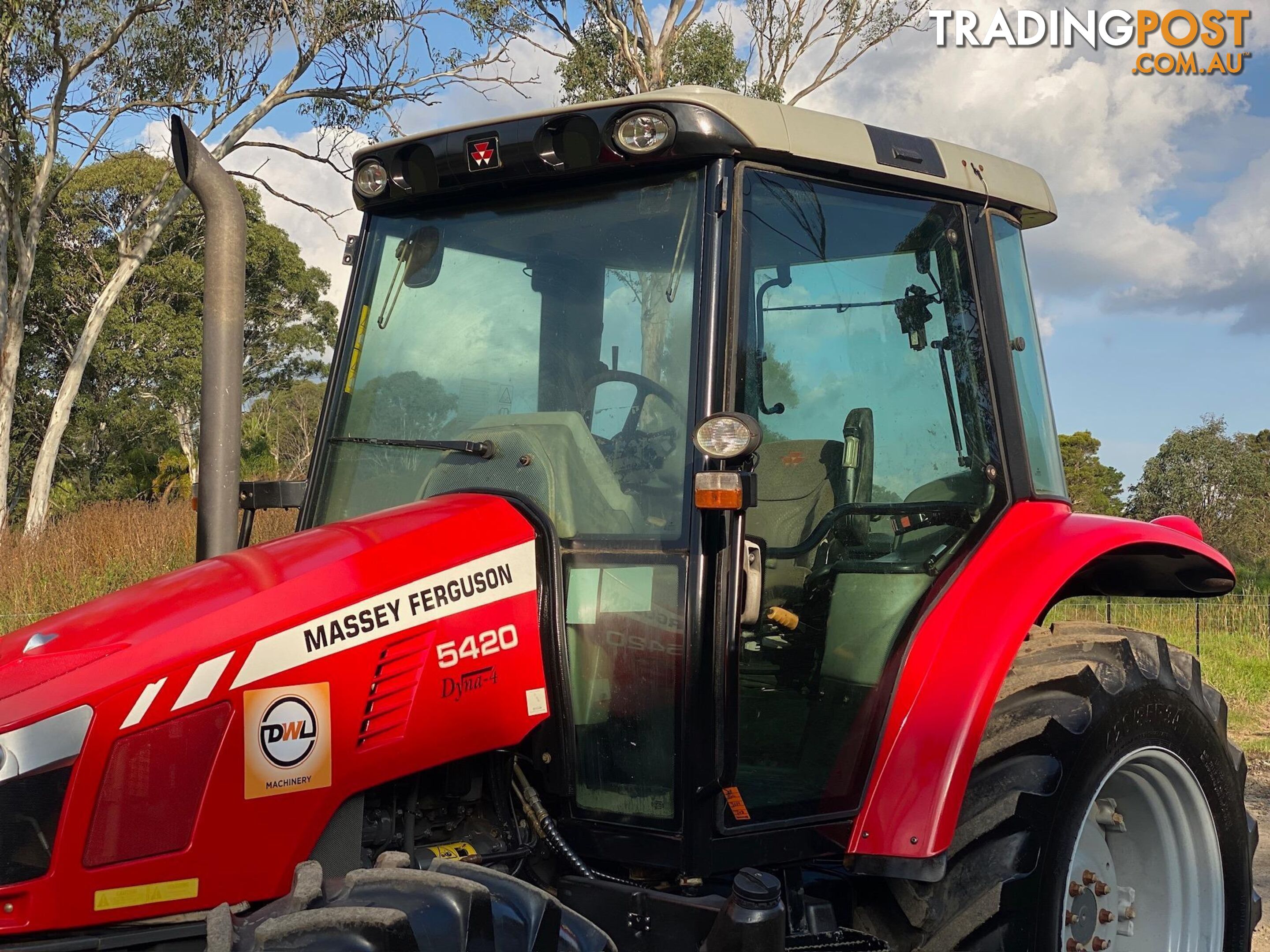 Massey Ferguson 5420 FWA/4WD Tractor