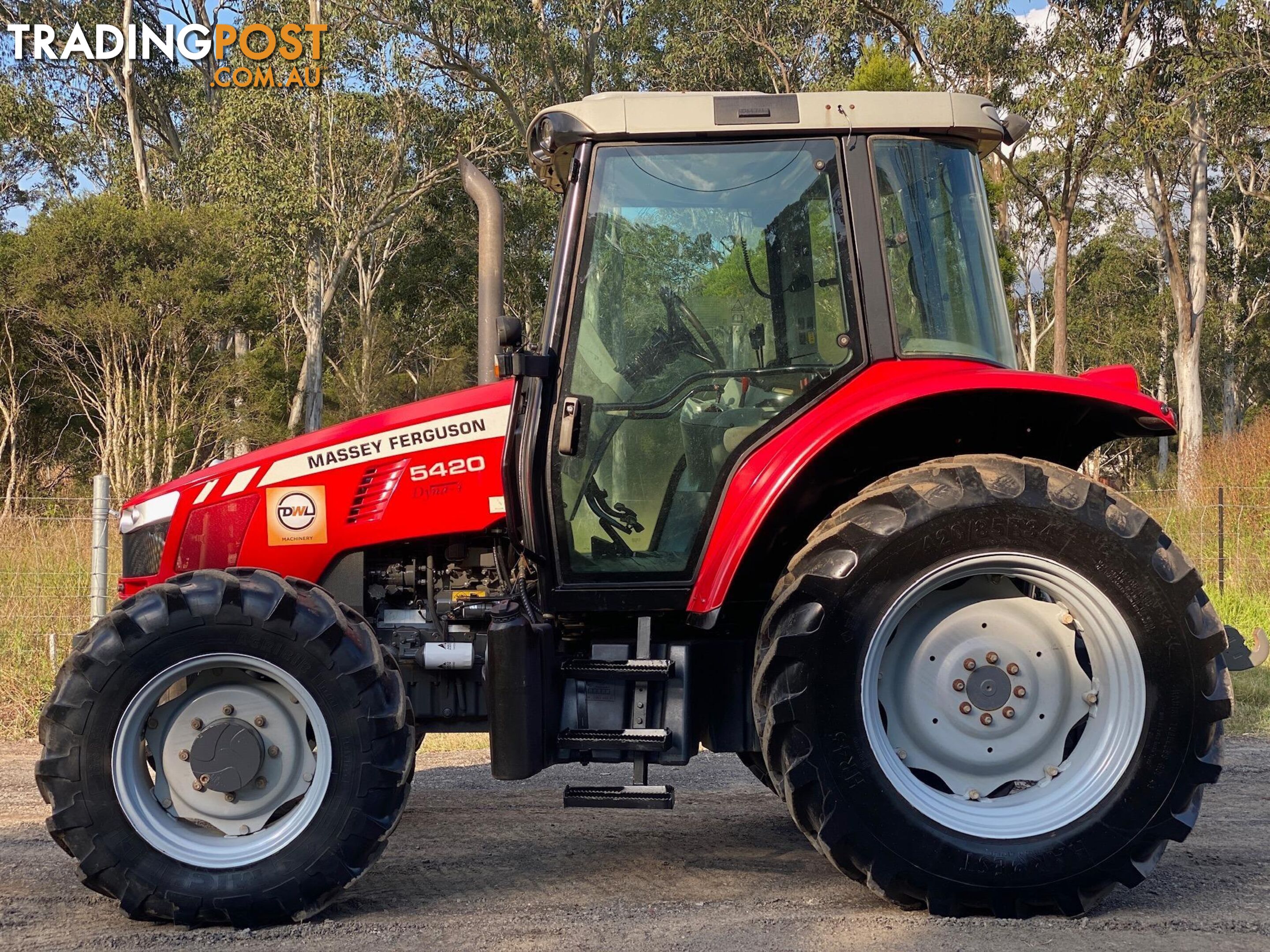 Massey Ferguson 5420 FWA/4WD Tractor