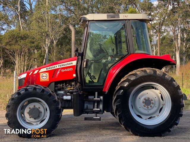 Massey Ferguson 5420 FWA/4WD Tractor