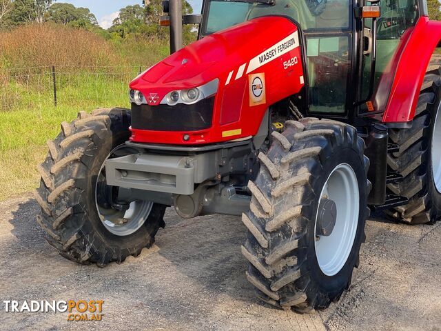 Massey Ferguson 5420 FWA/4WD Tractor