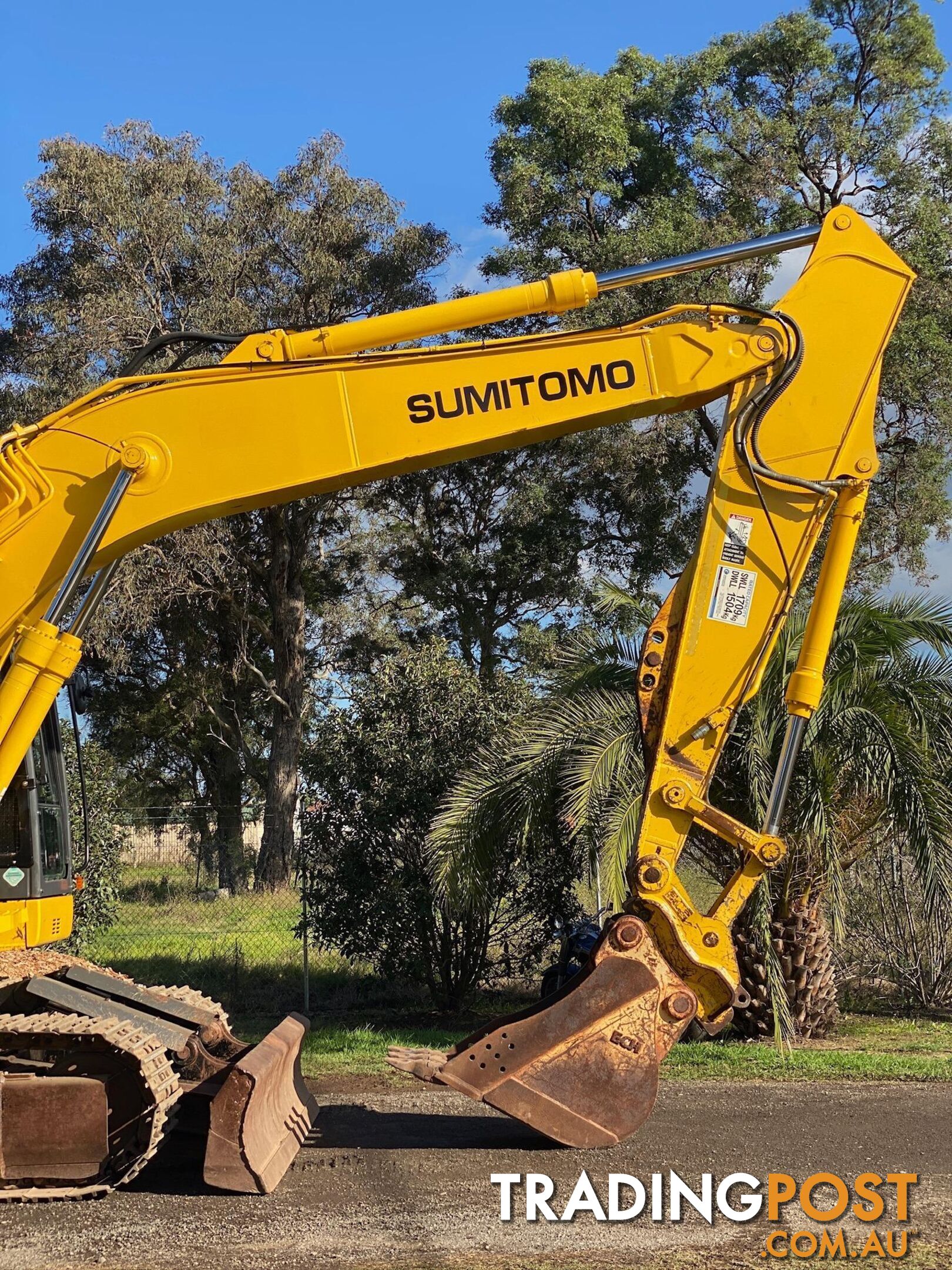 Sumitomo SH235 Tracked-Excav Excavator