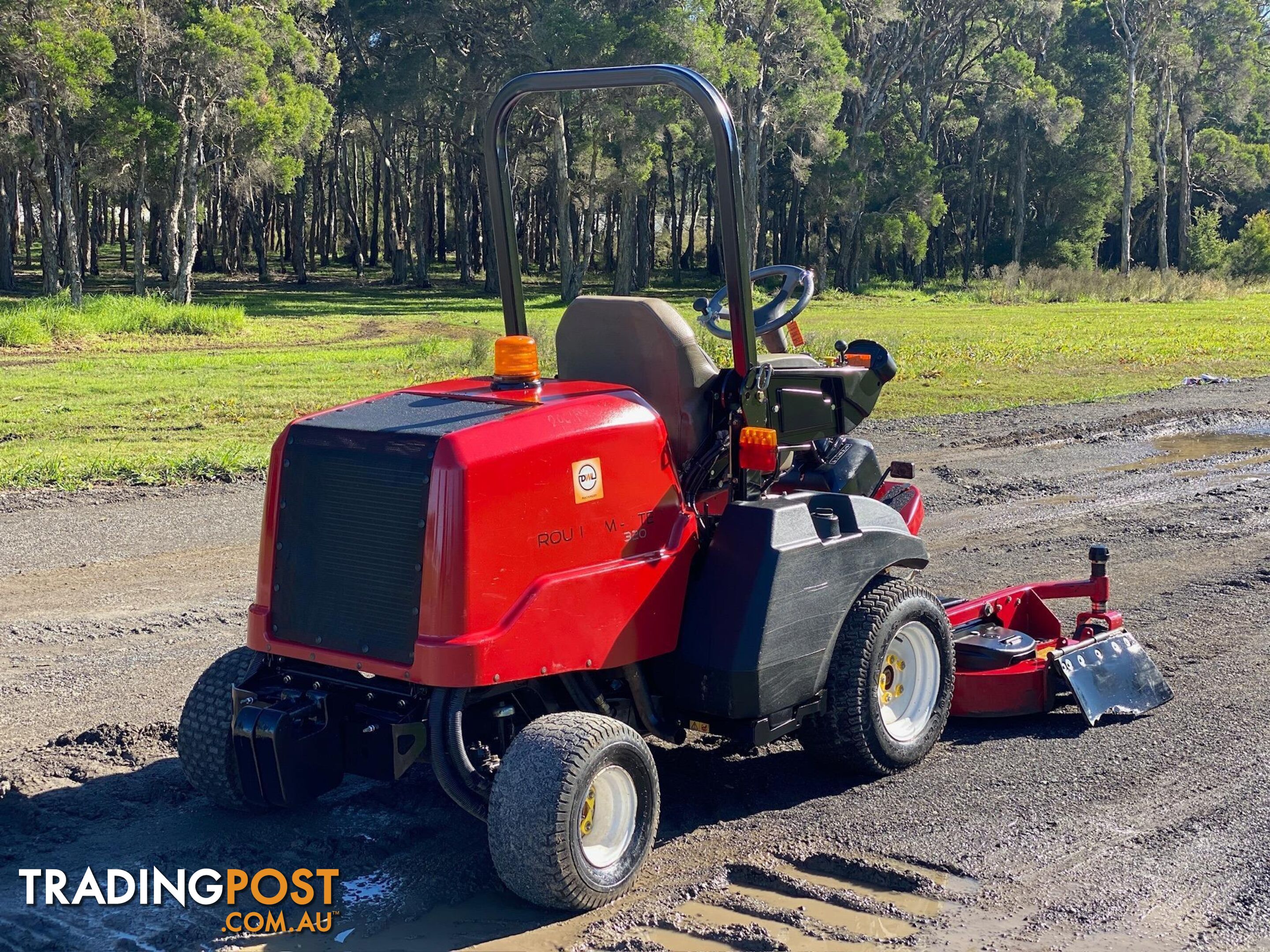 Toro 3200 Front Deck Lawn Equipment