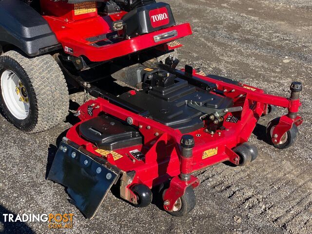 Toro 3200 Front Deck Lawn Equipment