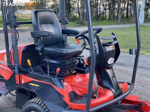 Kubota F3690 Front Deck Lawn Equipment