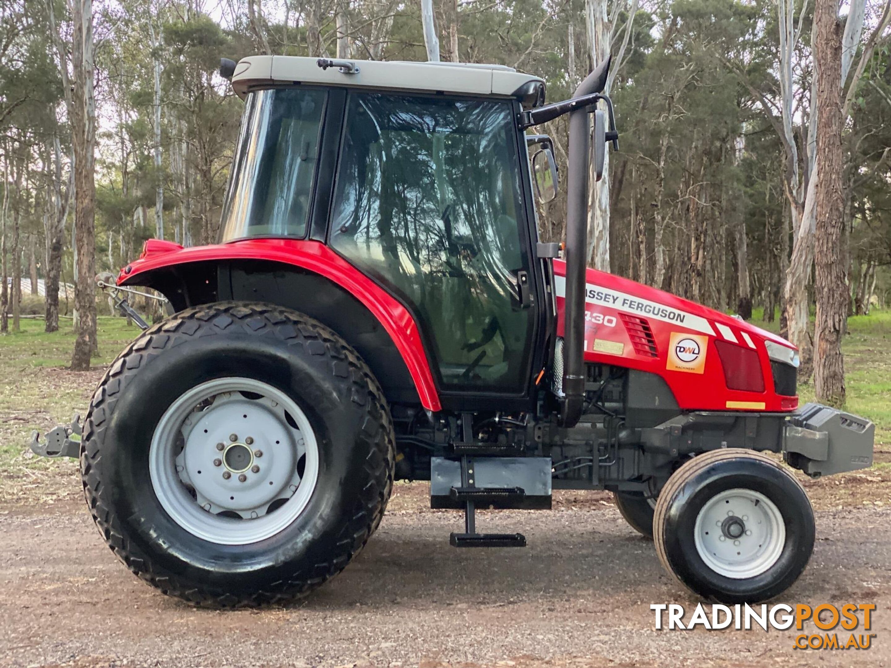 Massey Ferguson 5430 FWA/4WD Tractor