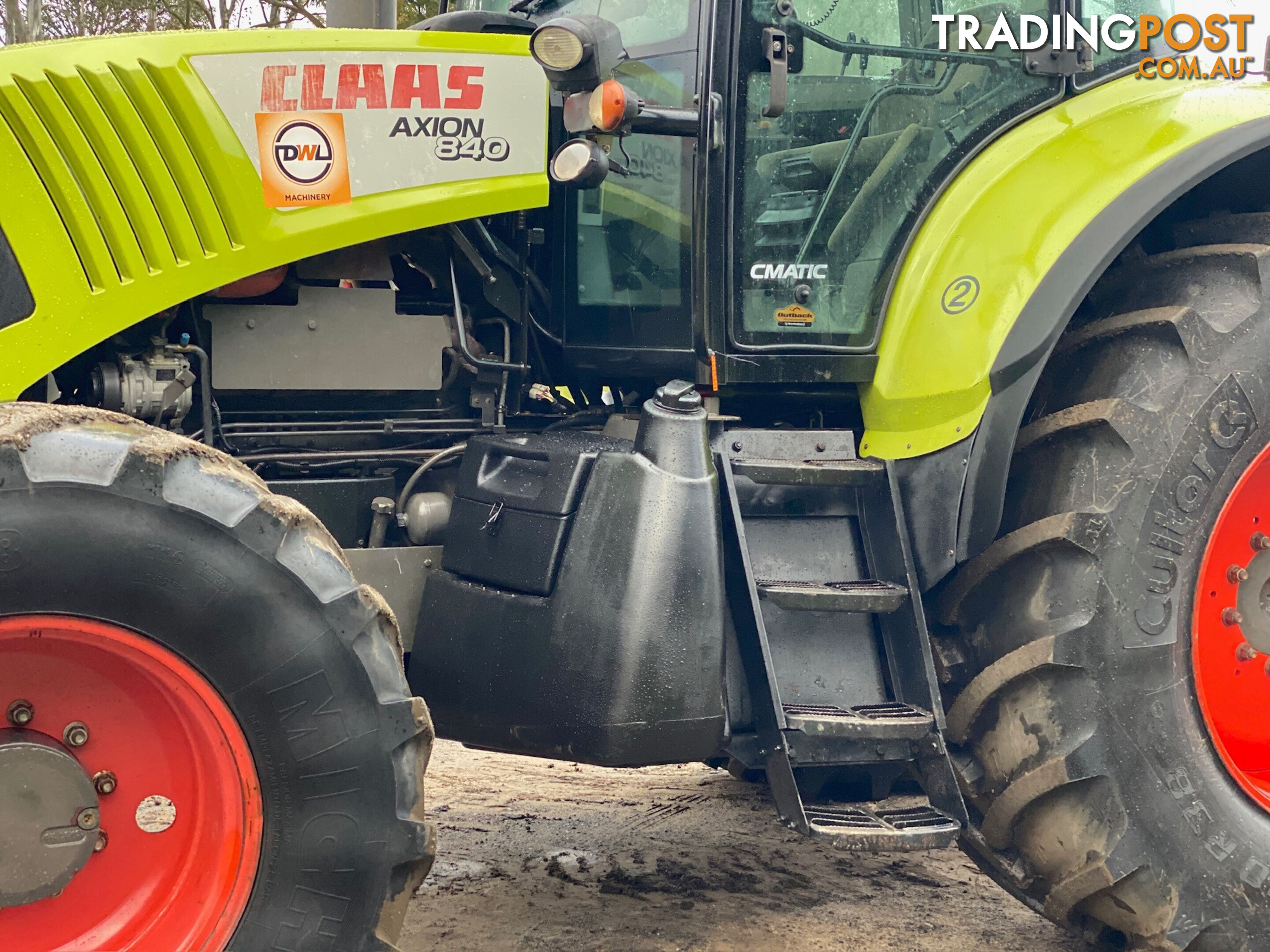 Claas Axion 840 FWA/4WD Tractor