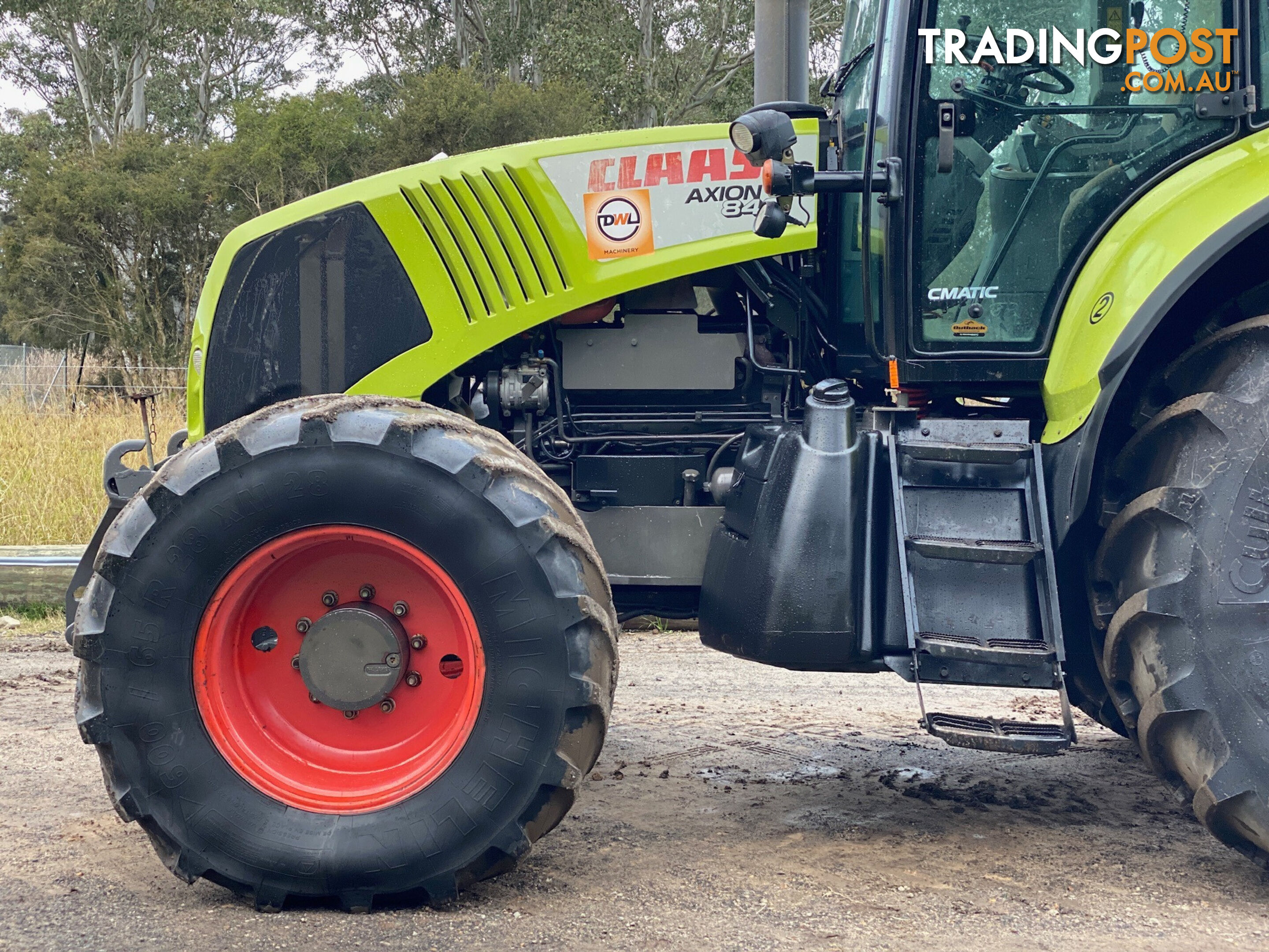 Claas Axion 840 FWA/4WD Tractor