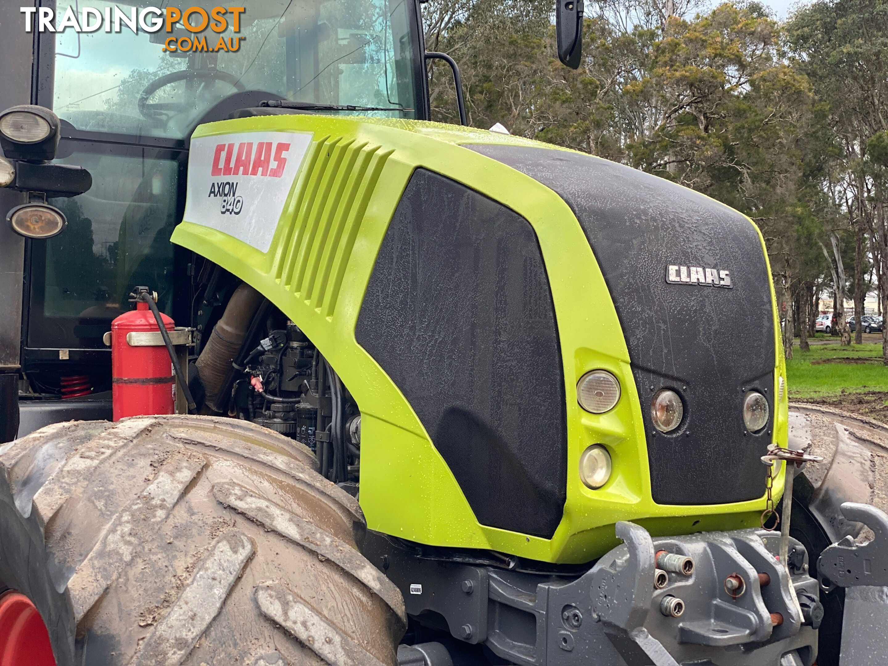 Claas Axion 840 FWA/4WD Tractor