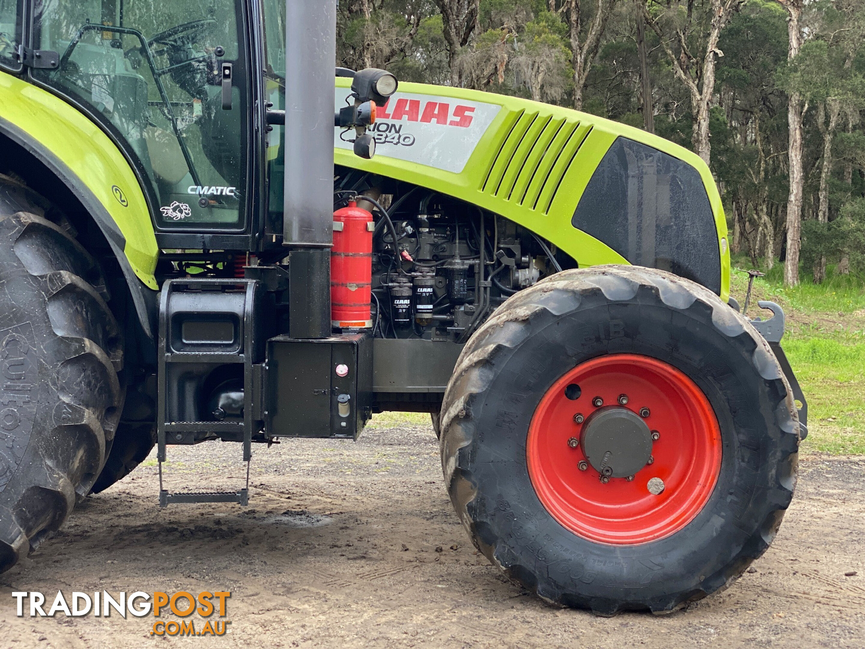 Claas Axion 840 FWA/4WD Tractor