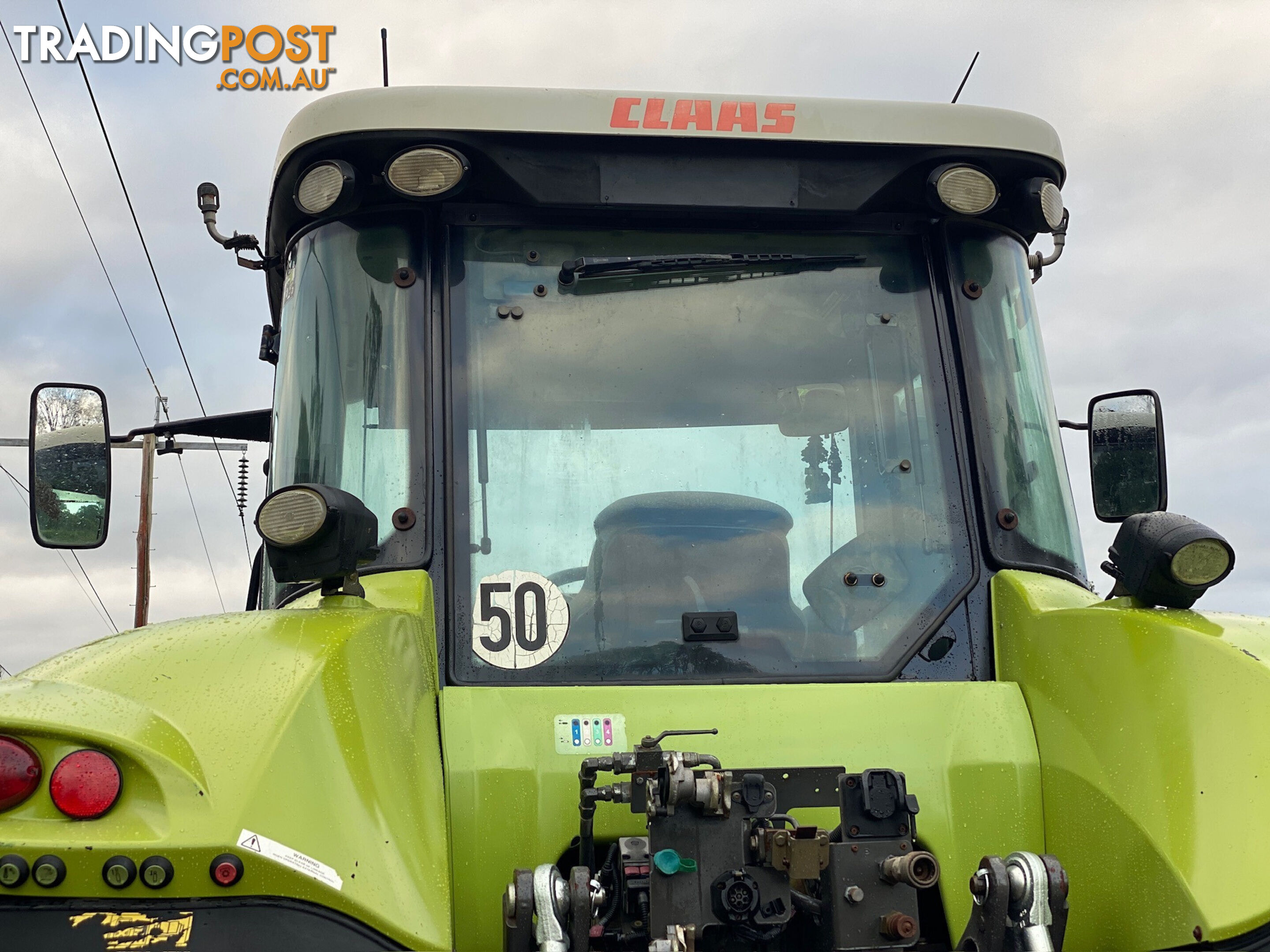 Claas Axion 840 FWA/4WD Tractor