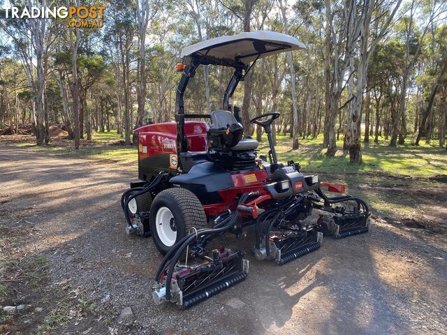 Toro Reelmaster 7000-D Golf Fairway mower Lawn Equipment