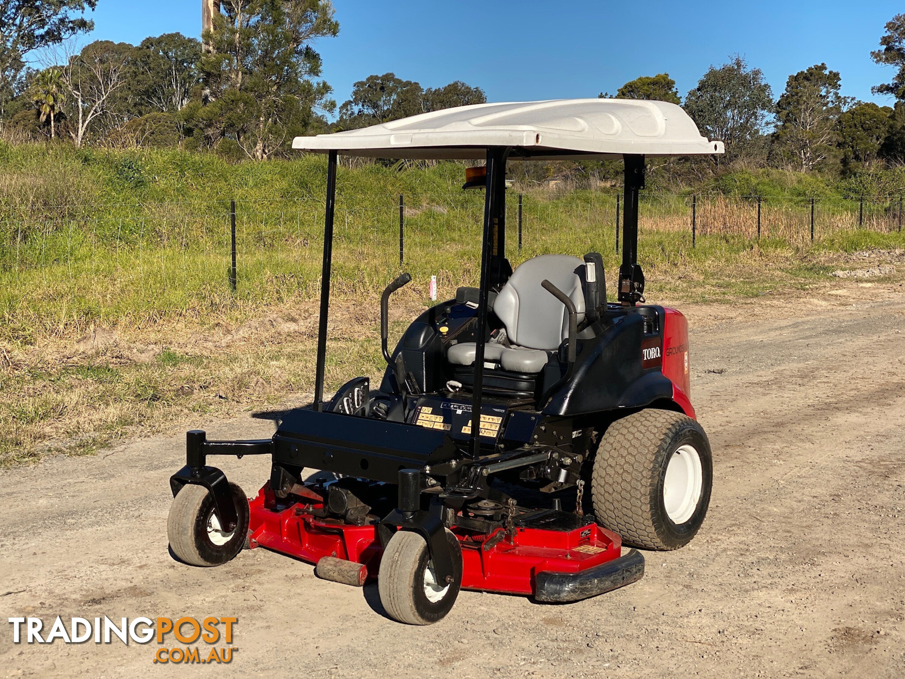 Toro Groundsmaster 7210 Zero Turn Lawn Equipment