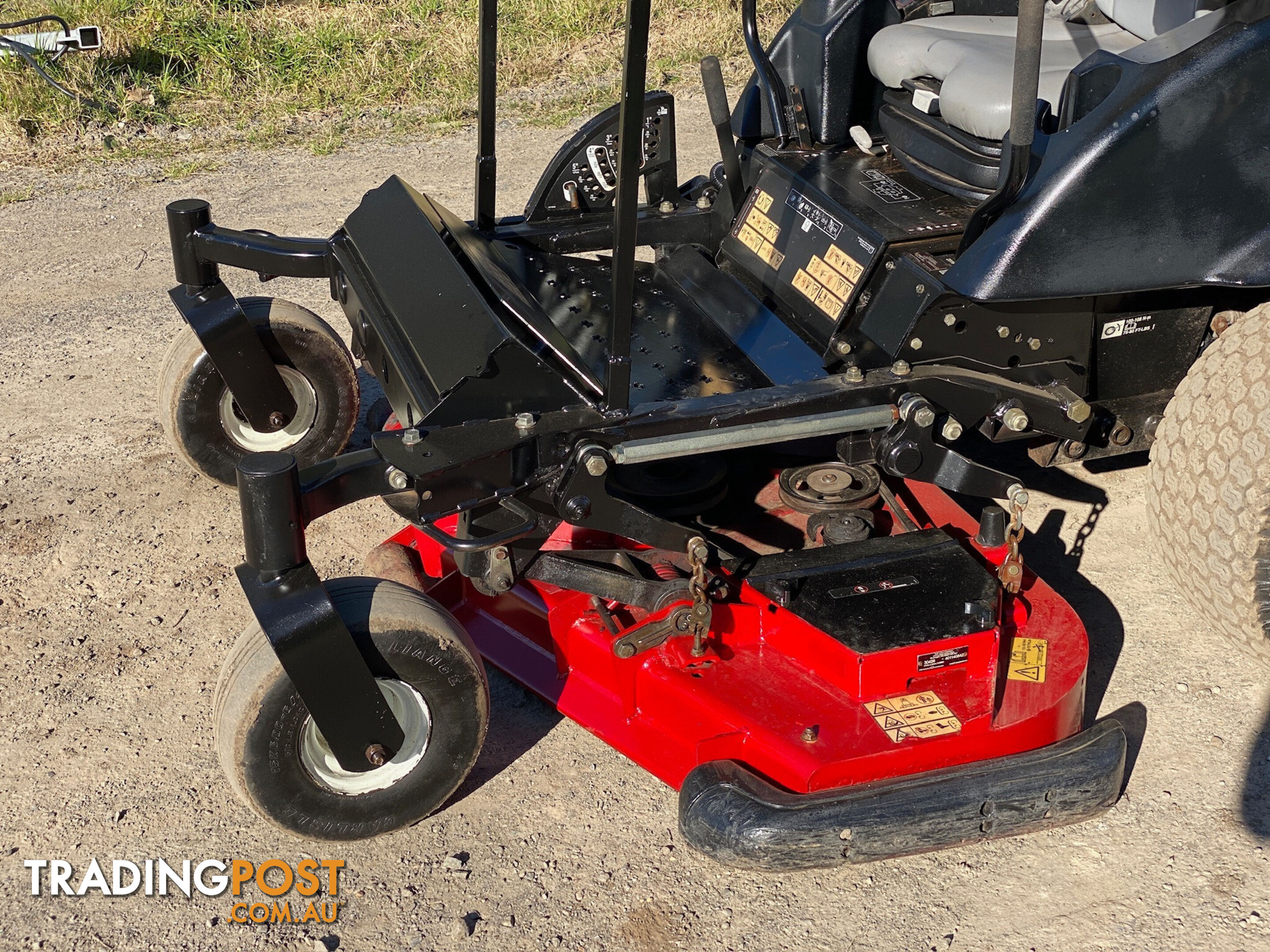 Toro Groundsmaster 7210 Zero Turn Lawn Equipment