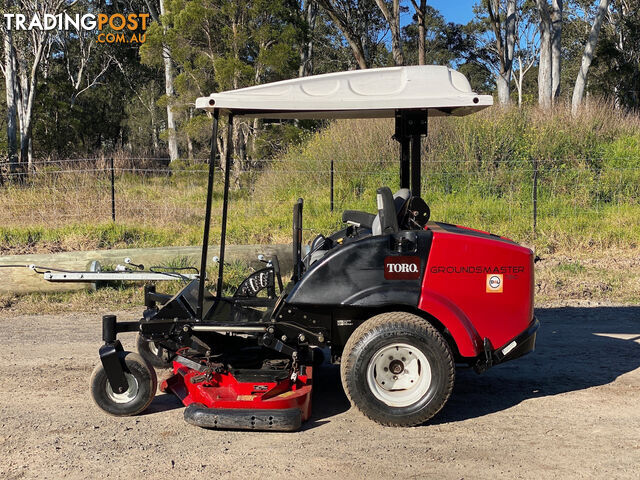 Toro Groundsmaster 7210 Zero Turn Lawn Equipment