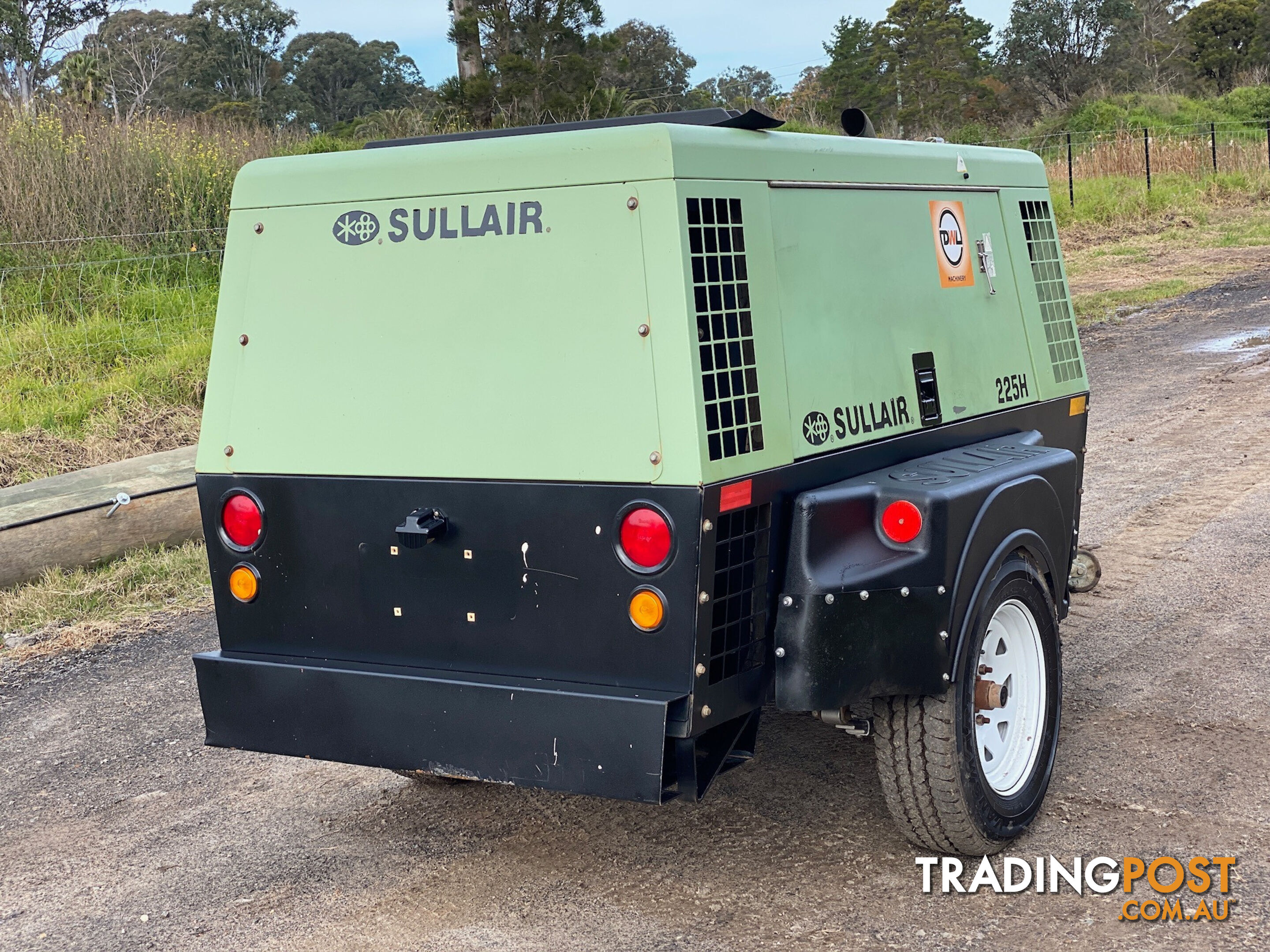 Sullair 225H Diesel Compressor