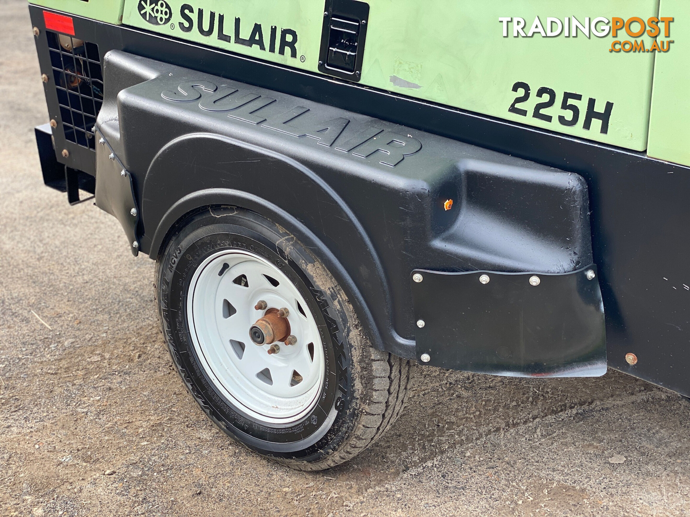 Sullair 225H Diesel Compressor