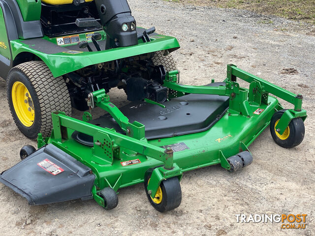 John Deere 1445 Front Deck Lawn Equipment