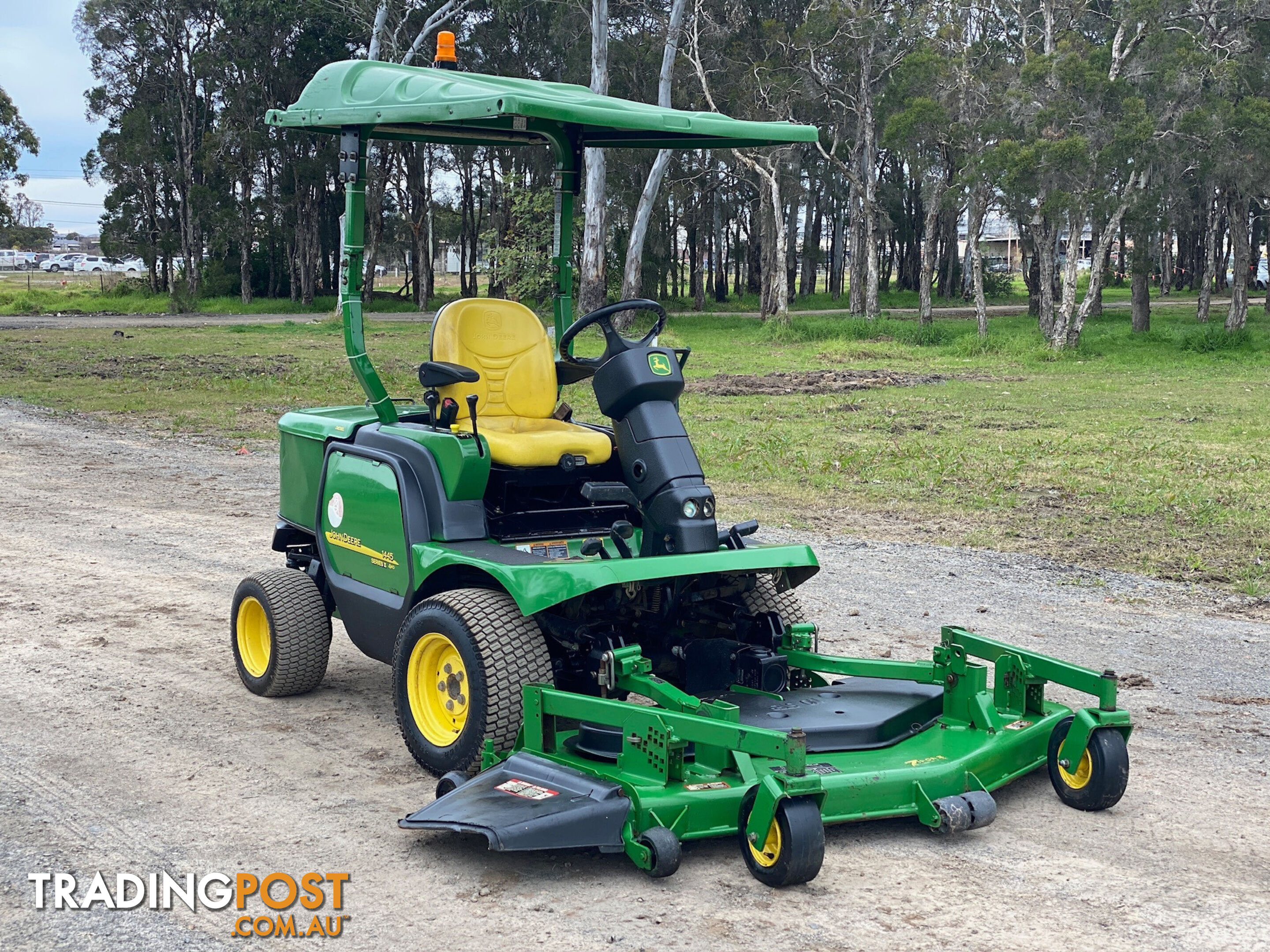 John Deere 1445 Front Deck Lawn Equipment