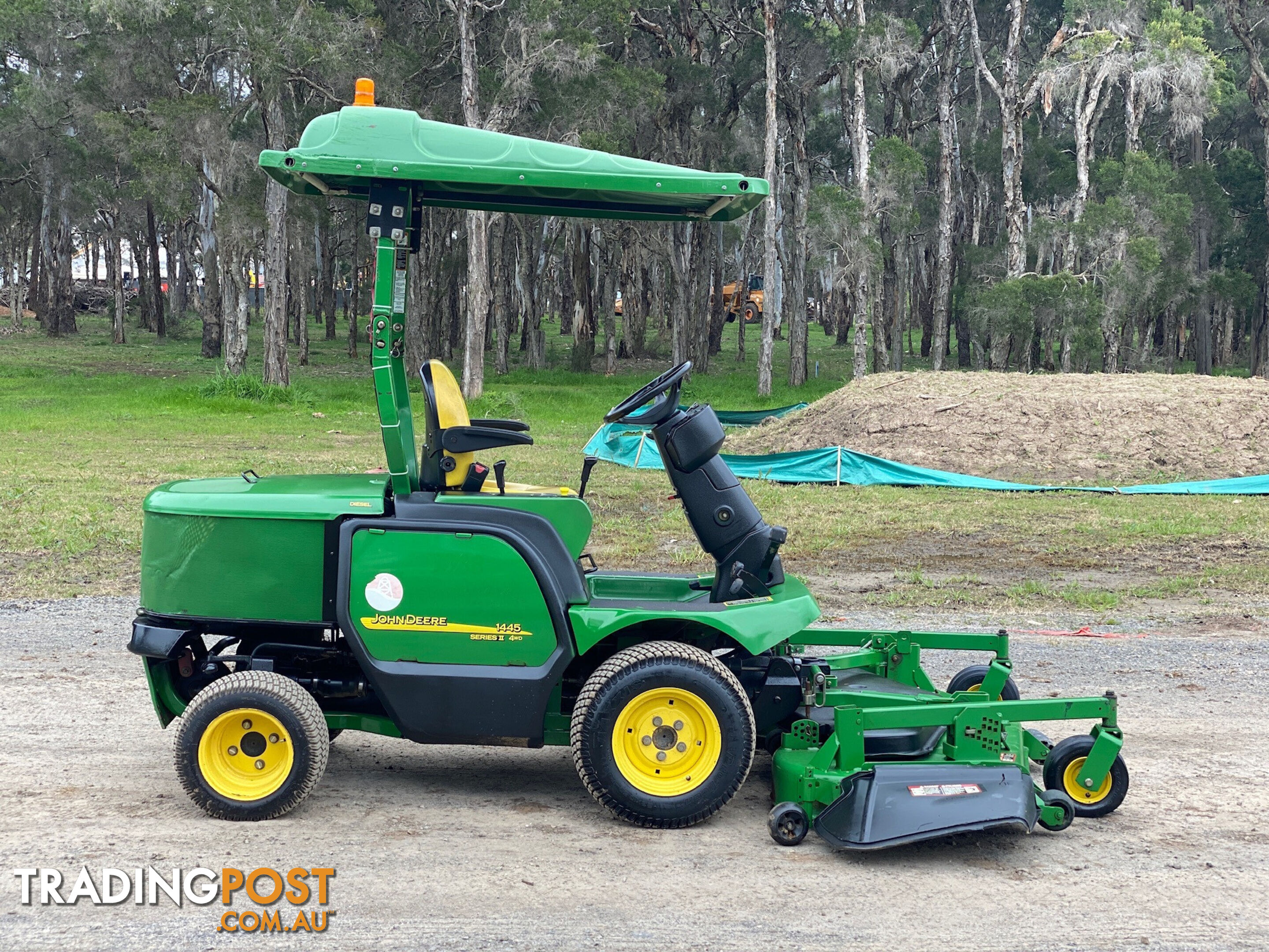 John Deere 1445 Front Deck Lawn Equipment