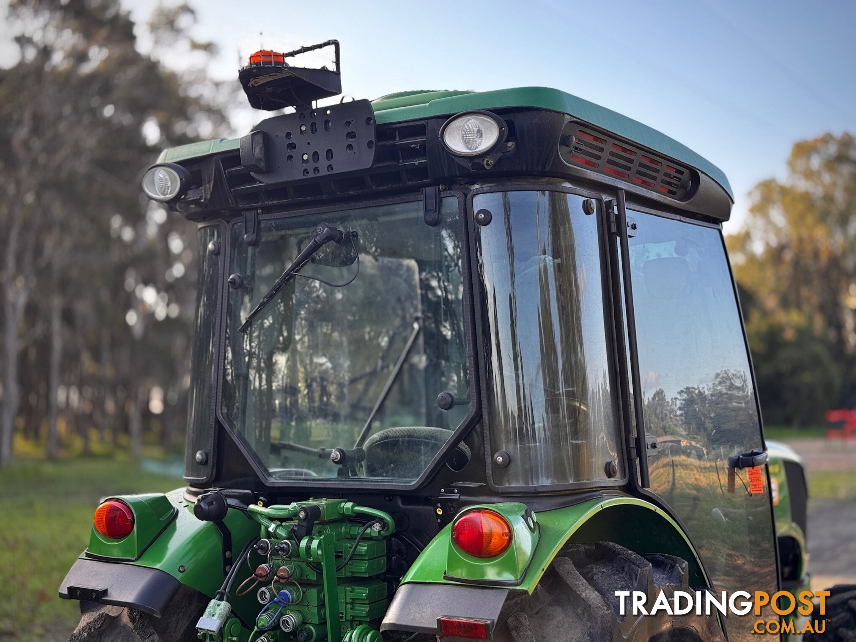 John Deere 5100 FWA/4WD Tractor