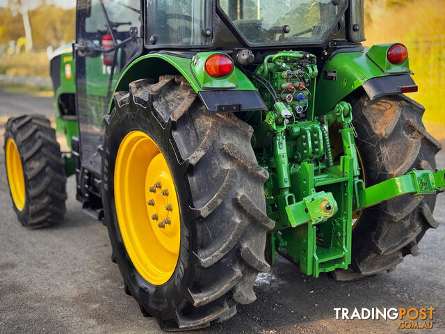 John Deere 5100 FWA/4WD Tractor