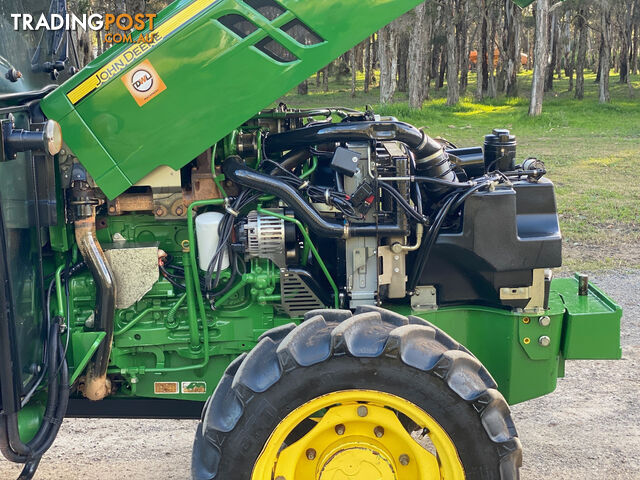 John Deere 5100 FWA/4WD Tractor