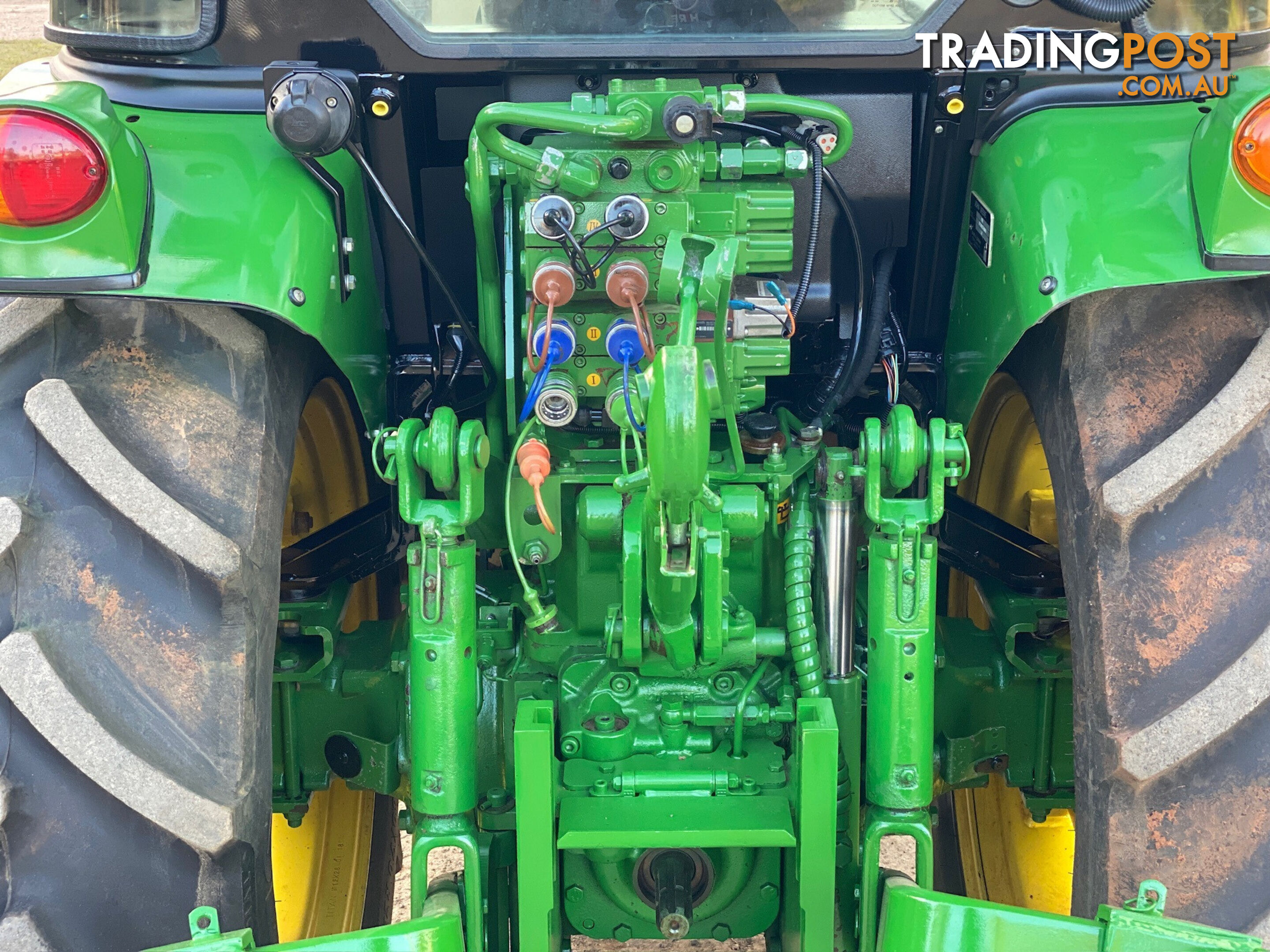 John Deere 5100 FWA/4WD Tractor