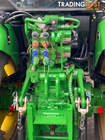 John Deere 5100 FWA/4WD Tractor