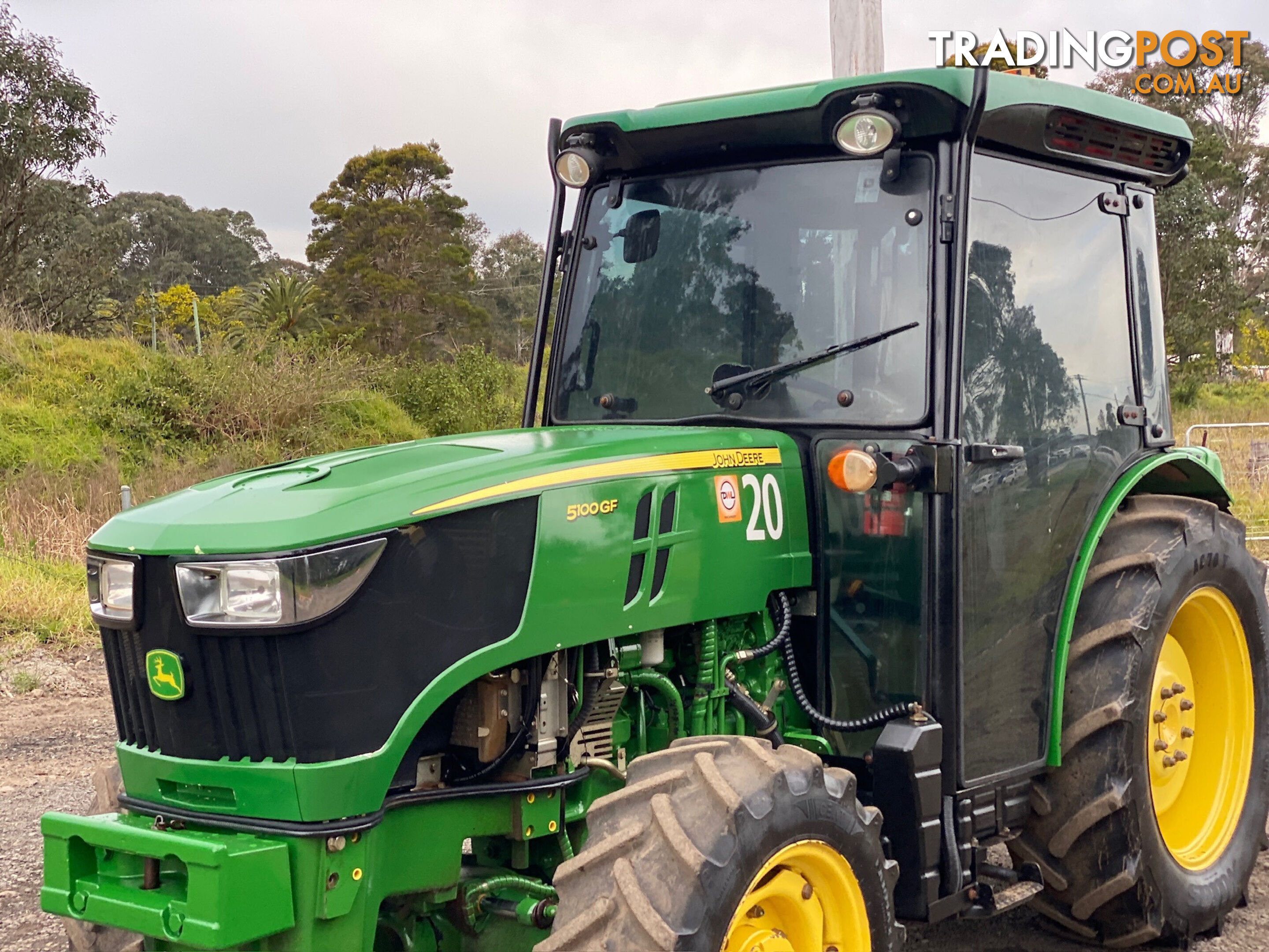 John Deere 5100 FWA/4WD Tractor