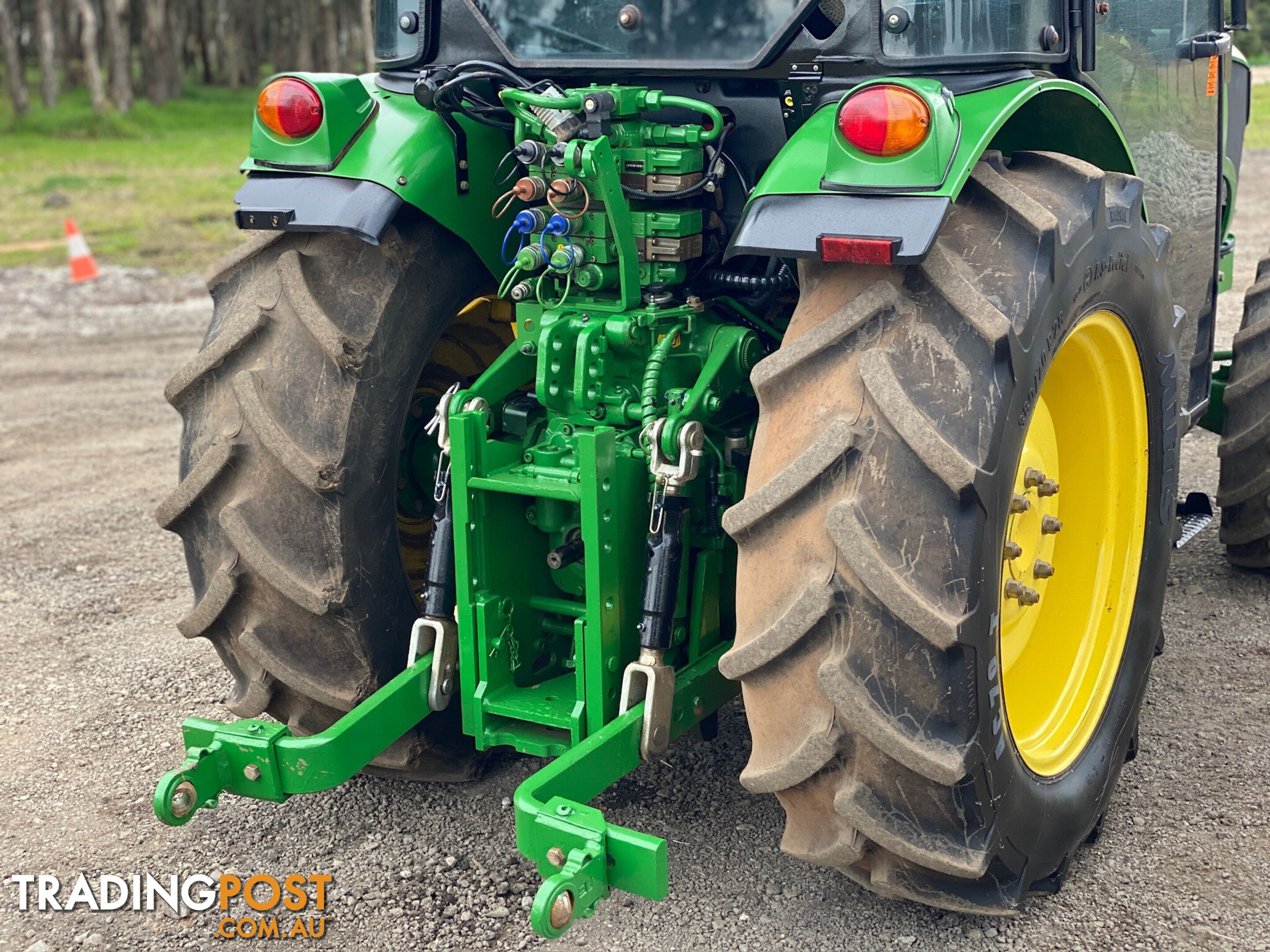 John Deere 5100 FWA/4WD Tractor