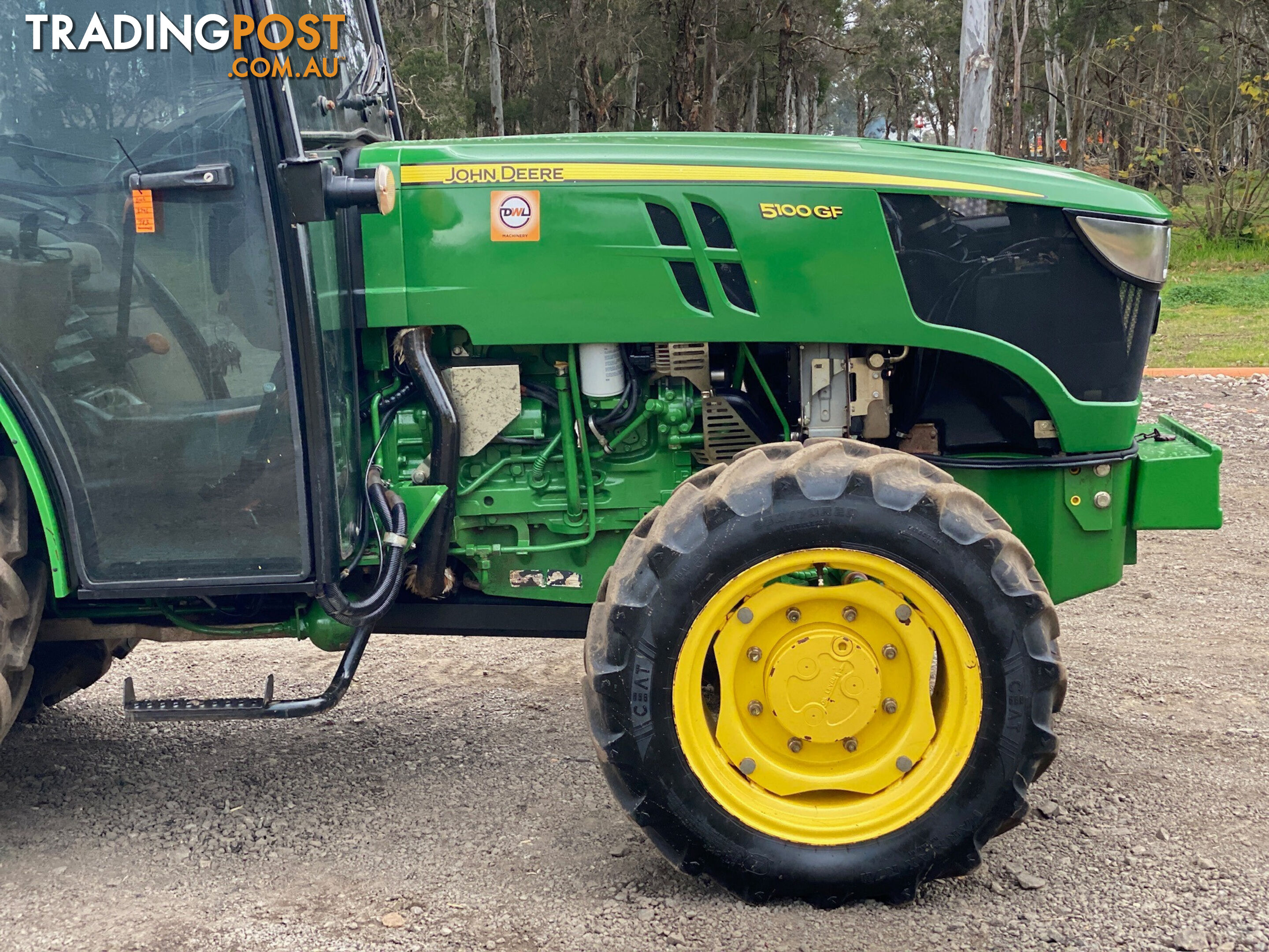 John Deere 5100 FWA/4WD Tractor