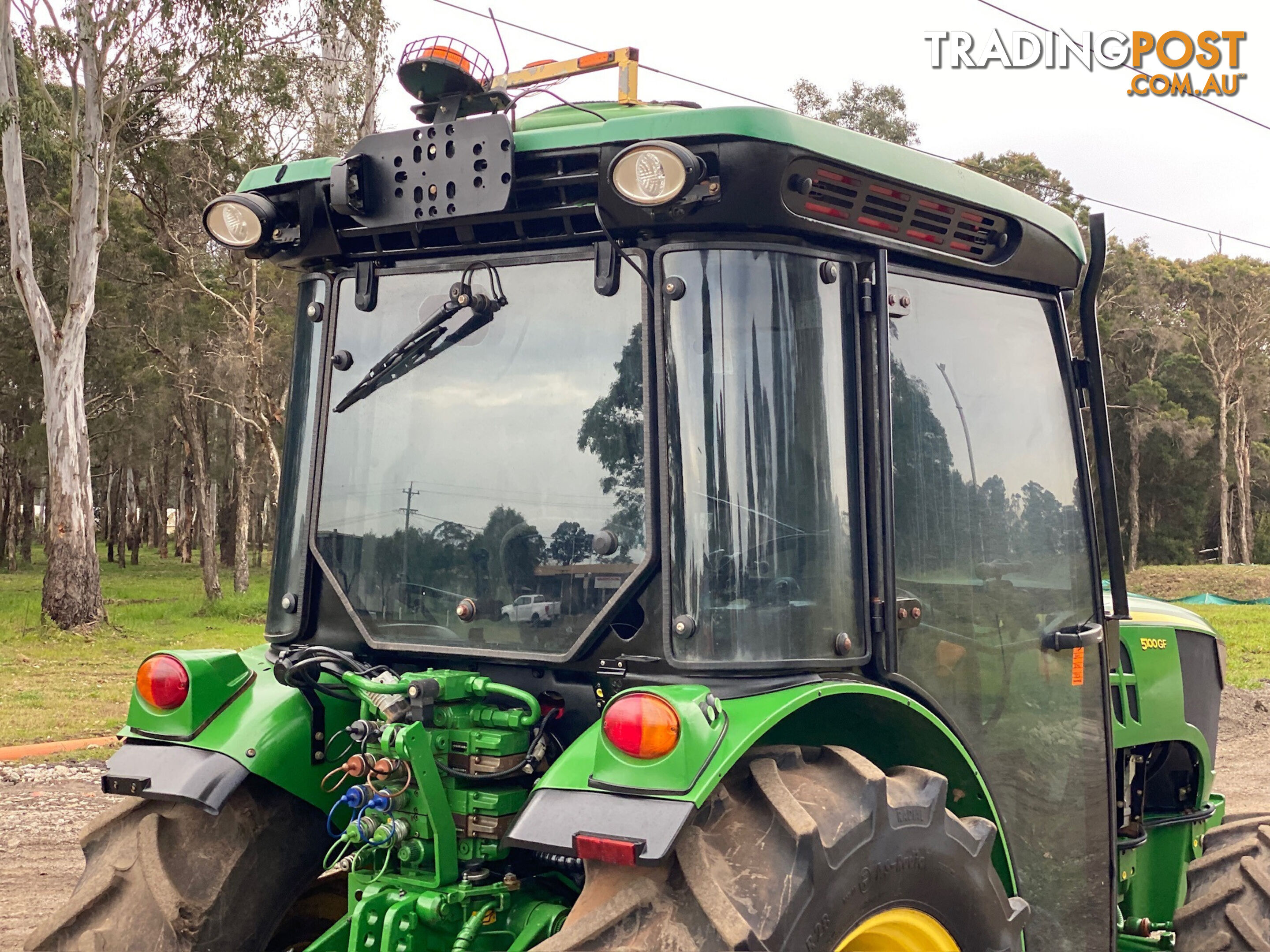 John Deere 5100 FWA/4WD Tractor