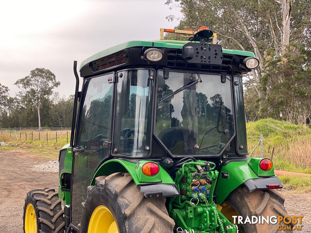 John Deere 5100 FWA/4WD Tractor