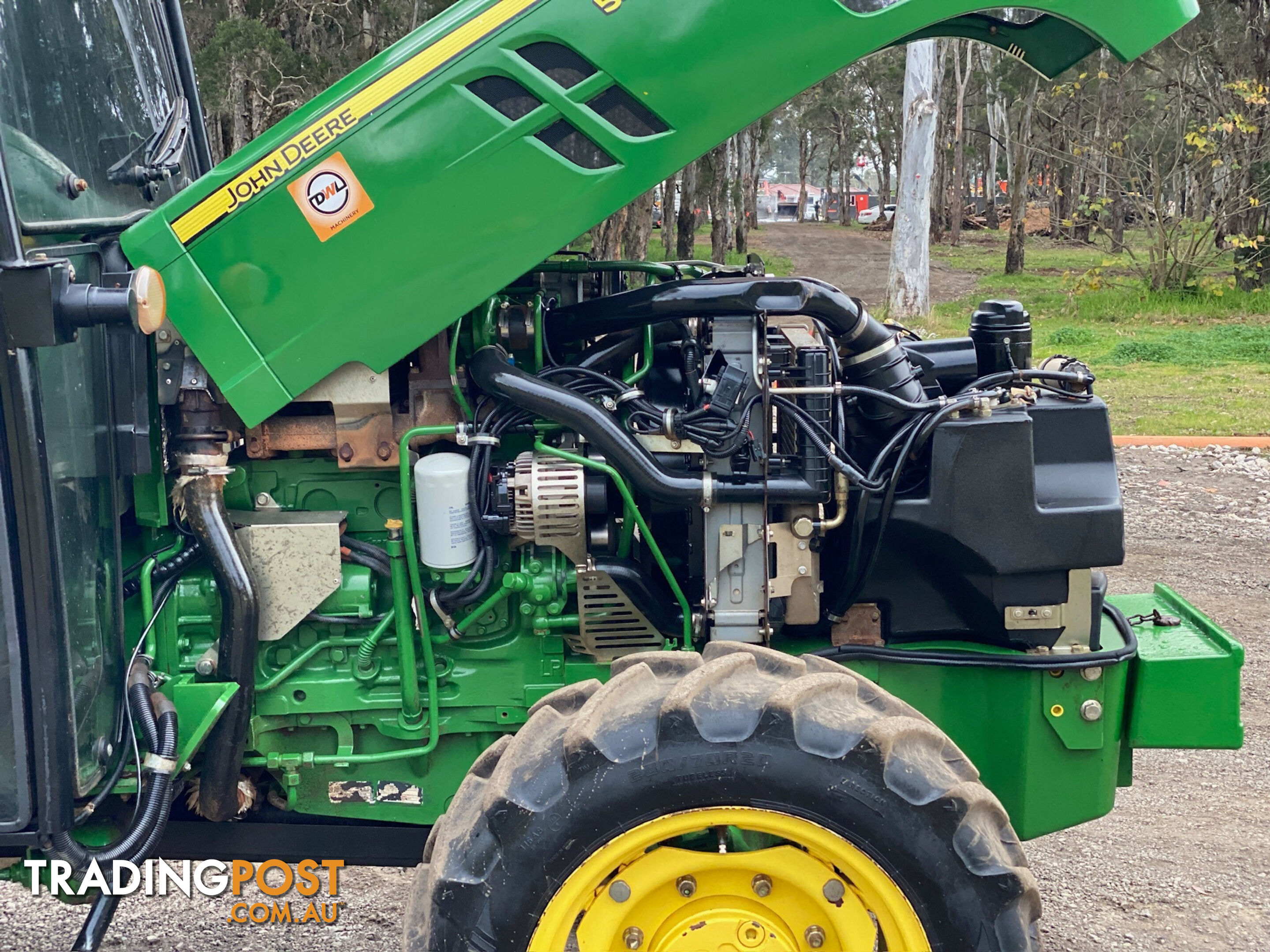 John Deere 5100 FWA/4WD Tractor