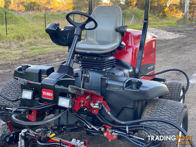 Toro Reelmaster 5010-H Golf Fairway mower Lawn Equipment