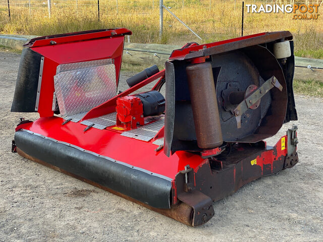 Howard Stealth Slasher Hay/Forage Equip