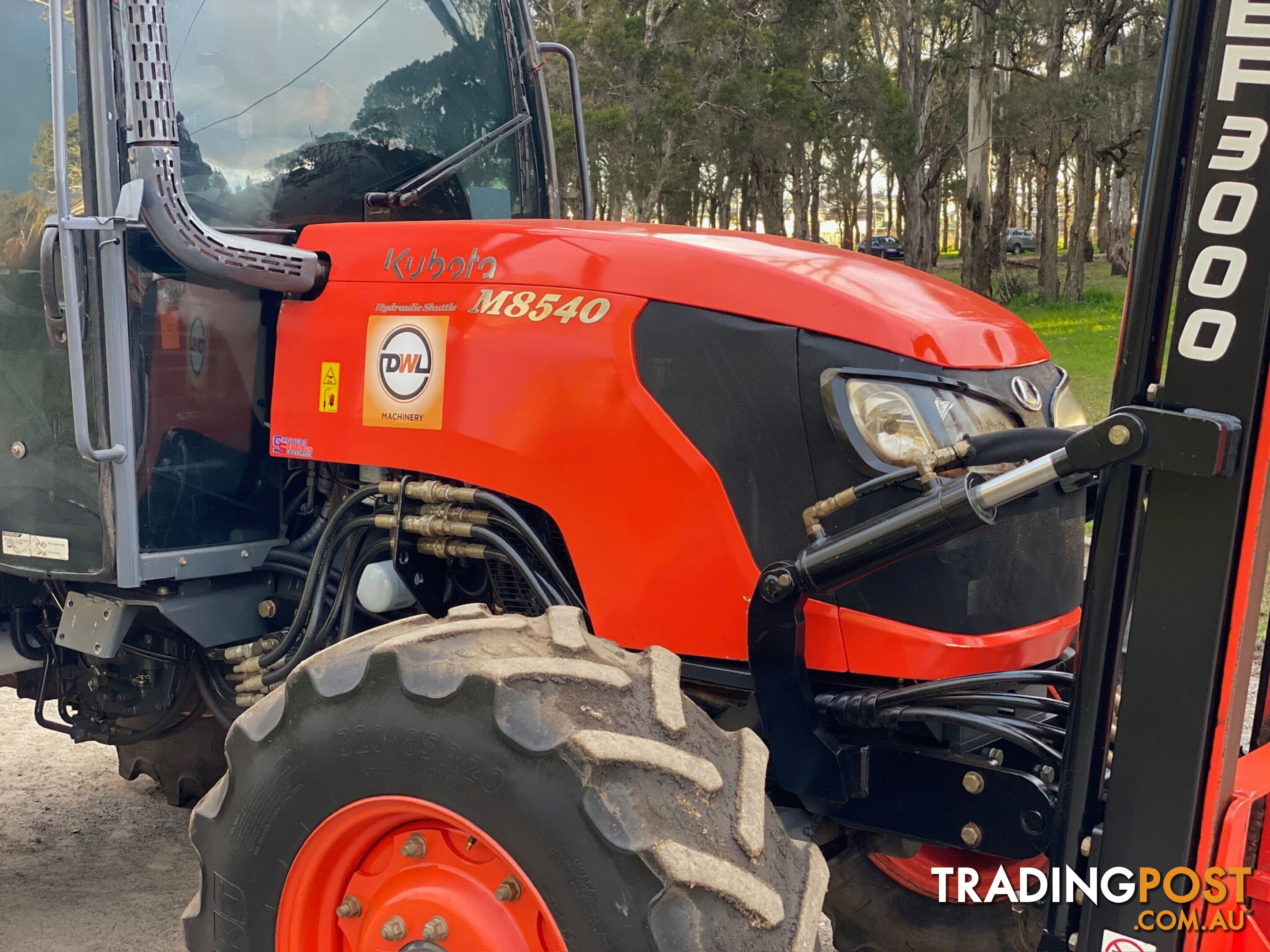 Kubota M8540 FWA/4WD Tractor