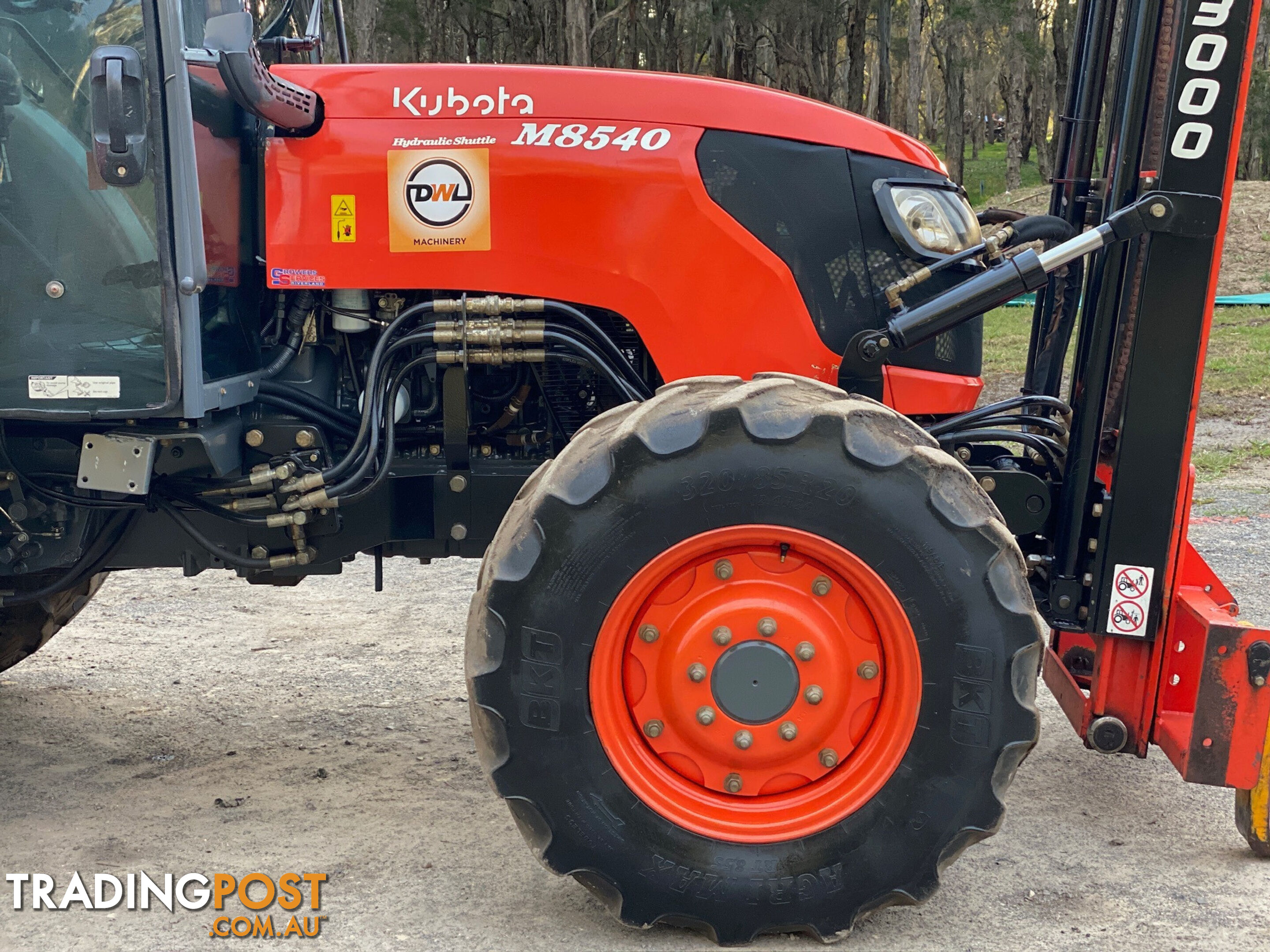 Kubota M8540 FWA/4WD Tractor