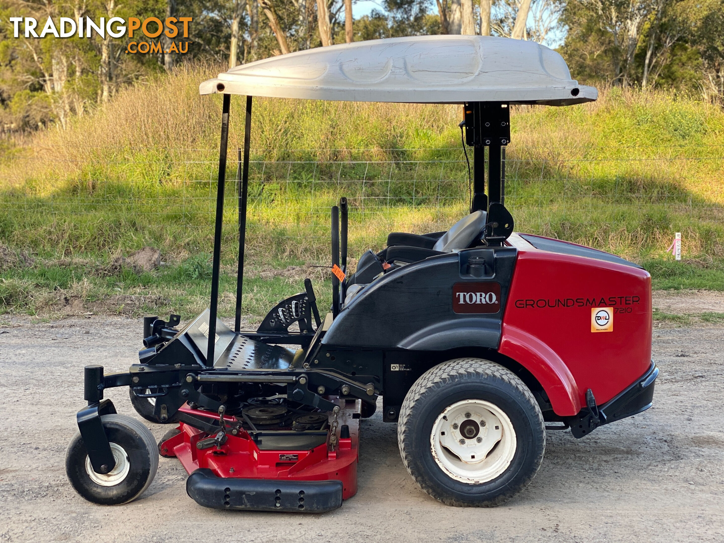 Toro Groundsmaster 7210 Zero Turn Lawn Equipment