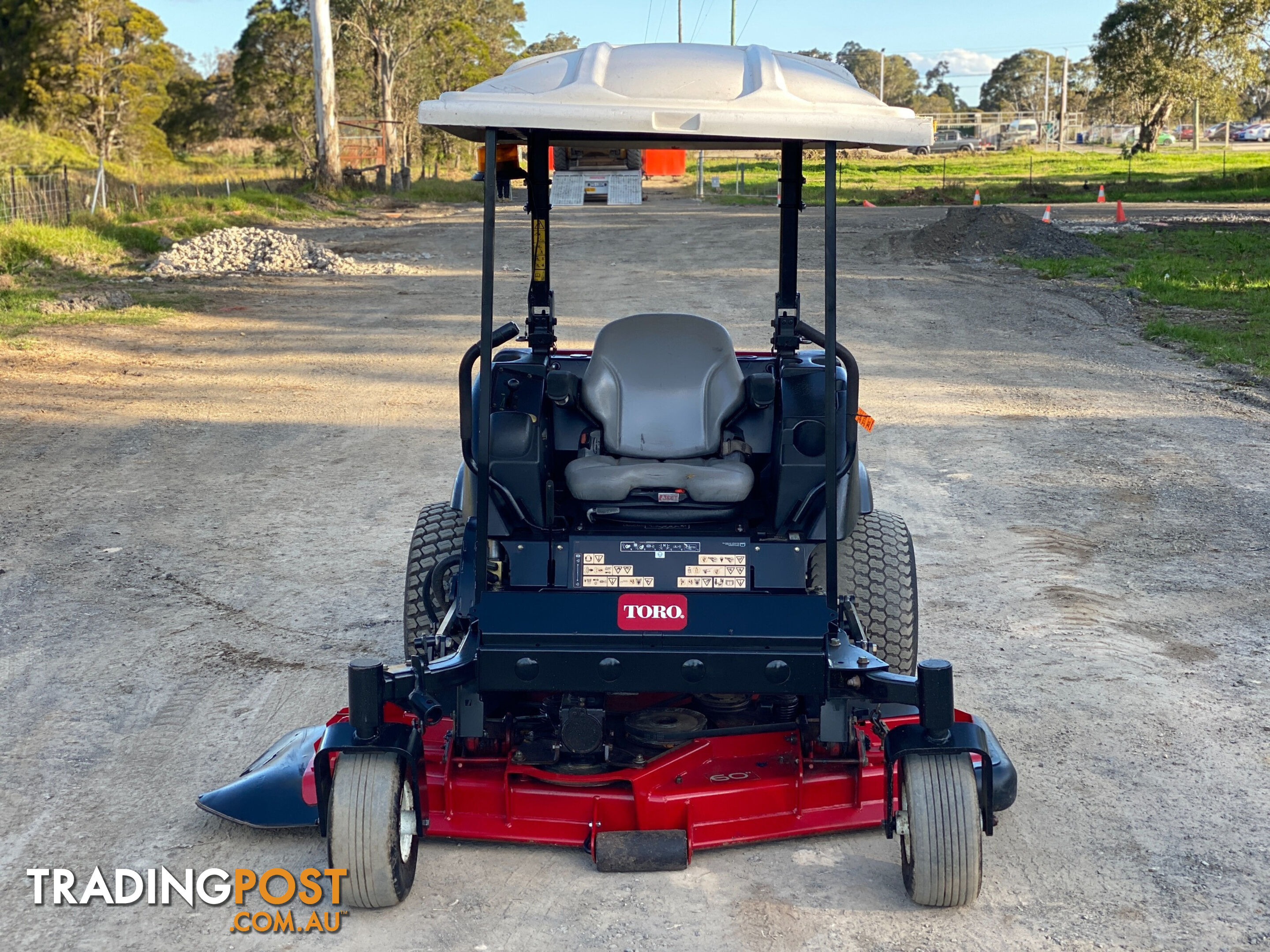 Toro Groundsmaster 7210 Zero Turn Lawn Equipment